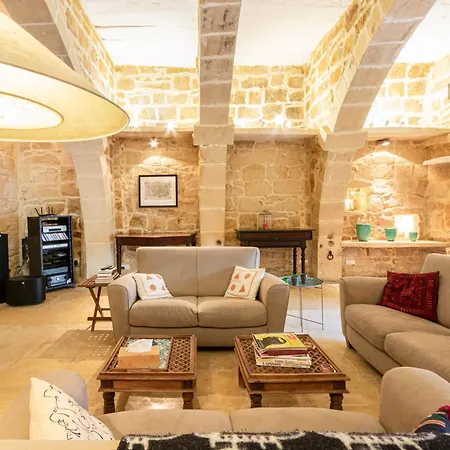Dom wakacyjny A Stunning, Townhouse With Magnificent Pool Area By 360 Estates